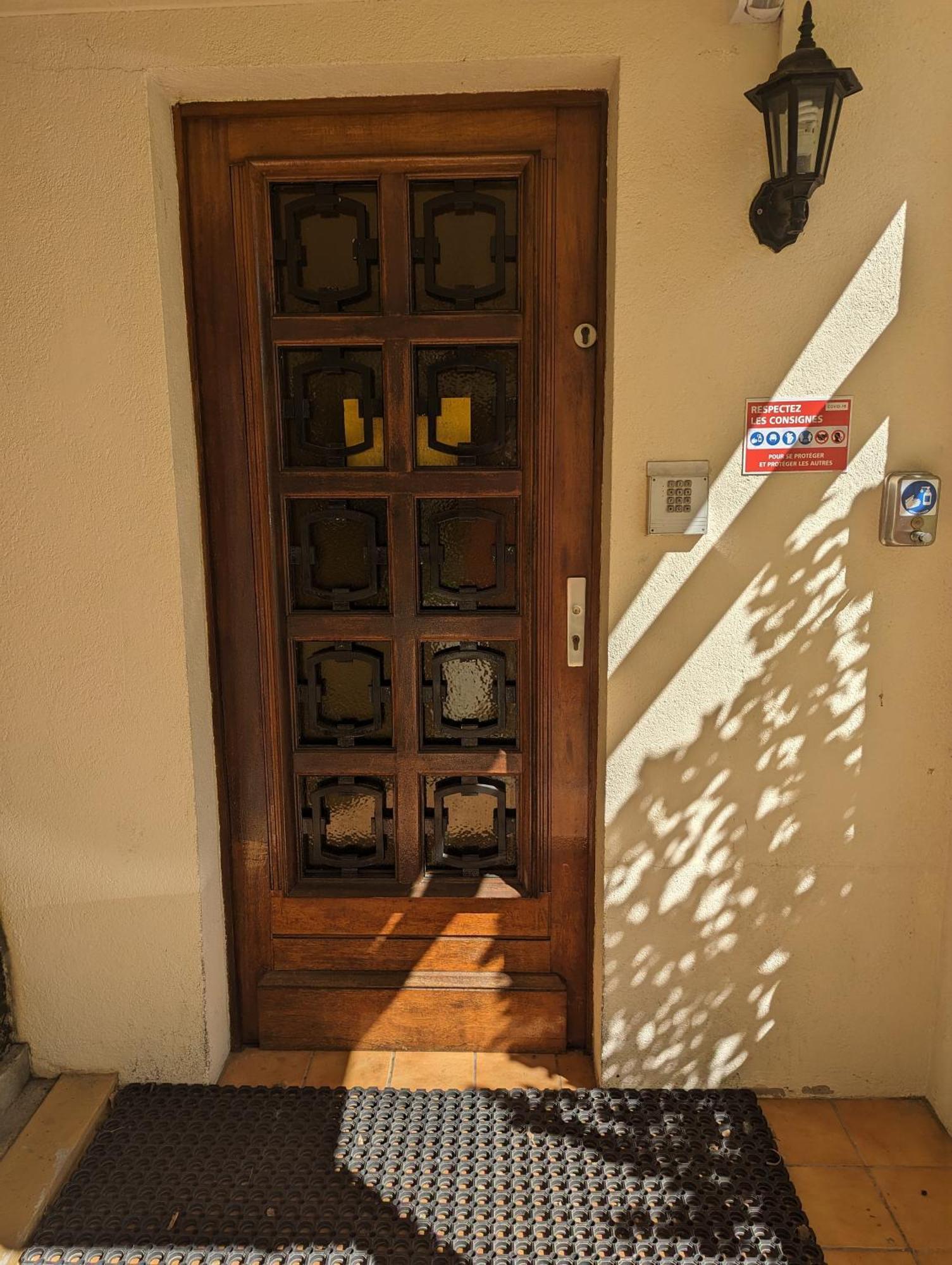 Auberge Des Pins Aubenas Buitenkant foto