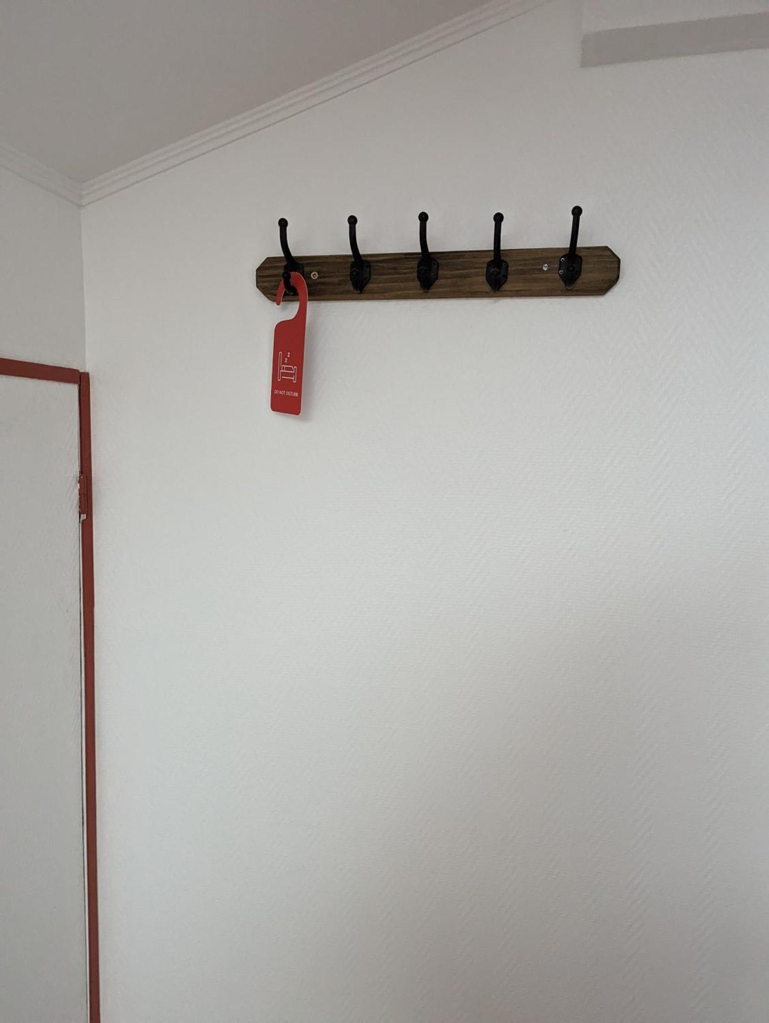 Auberge Des Pins Aubenas Buitenkant foto